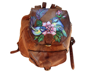 Plants: rucksack leder 
                    rucksack meise braun meisen vogel vögel rosen blätter tasche handtasche 
                    unikat bemalt malerei handbemalt von hand bemalt, 
                    bei klick wird lightbox gestartet